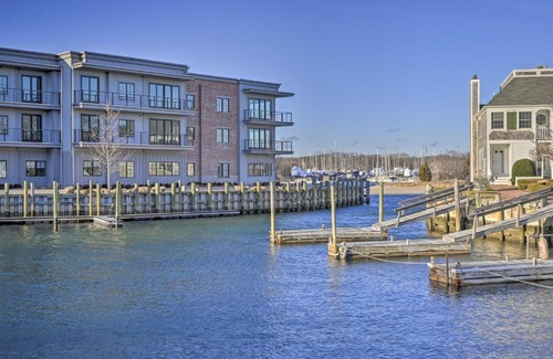 Greenport Apartment | Quaint DT Greenport Apt - 2 Mi to Shelter Island!