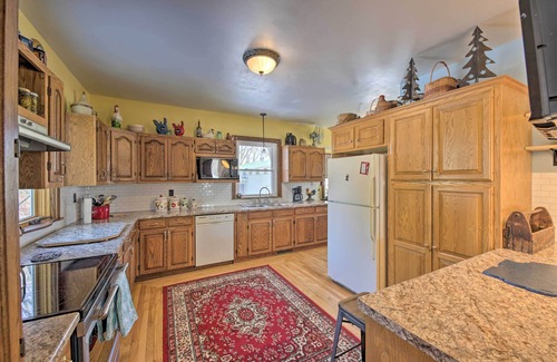 Watertown House | Quaint & Family-Friendly Watertown Farmhouse!