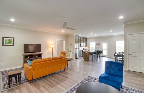 Harrison House | Quaint Harrison Home 2 Mi to Downtown!
