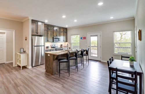 Harrison House | Quaint Harrison Home 2 Mi to Downtown!
