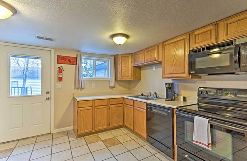 Grand Junction House | Quaint Home ~2 Mi to Colorado Mesa University