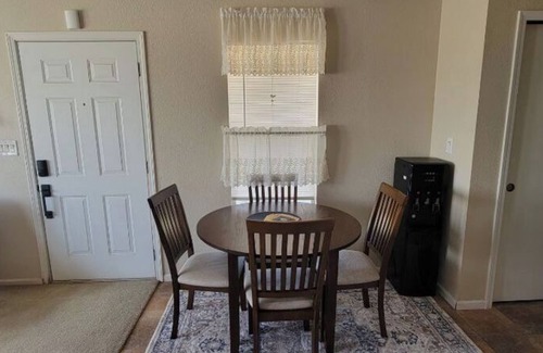 Pearce House | Quaint home in southern Arizona wine country. Pet Friendly!