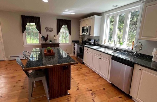 Brimfield Other | Quaint horse farm for a nice escape!