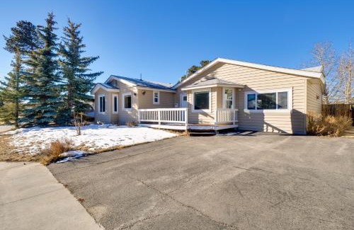 Leadville North House | Quaint Leadville Home with Grill Walk to Dtwn!