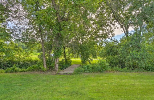 Montezuma House | Quaint Montezuma Cabin Near Lake Ponderosa!