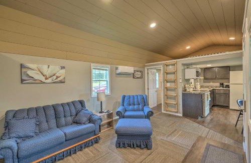 Montezuma House | Quaint Montezuma Cabin Near Lake Ponderosa!