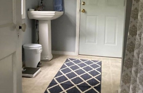 Locustville Cottage | Quaint Private Studio Cottage