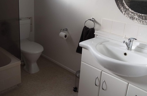 Rotorua House | Quaint, Quiet and a little bit Quirky