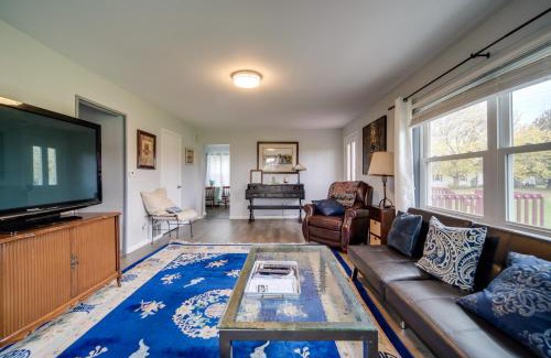 Ripley House | Quaint Ripley Retreat - 5 Mi to Ripley Beach!