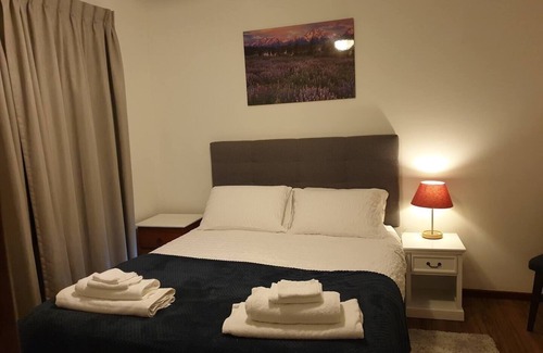 Byford House | Quaint & spacious country stay