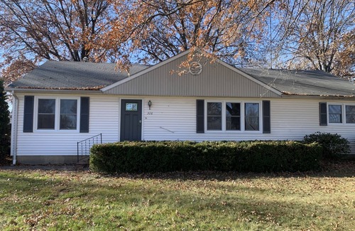 Concordia House | Quaint spacious remodeled home with attached garage, quiet small town get-away