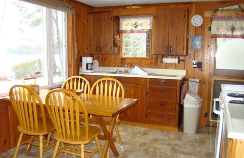 Holderness Cottage | Quaint Three Bedroom Cottage With Gorgeous Views