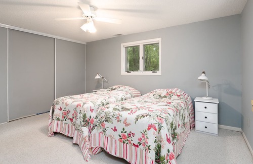 Webster House | Quaint Urban Cottage/Guest House on 3 acre wooded lot over looking a pond.