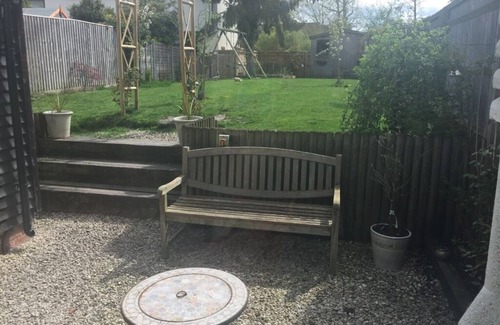 Wantage Cottage | Quaint village period cottage - 10 miles from Oxford
