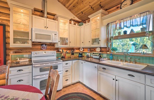 Williams Cabin | Quaint Williams Cabin Near Grand Canyon