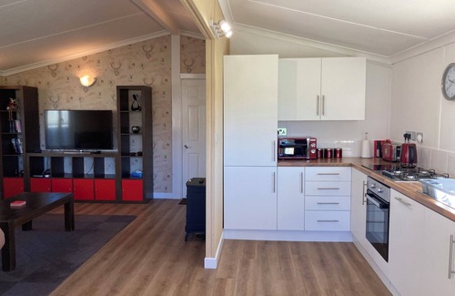 Hurst Green Cabin | Quakerfield Lodge, with private hot tub nFabulous views, dogs welcome