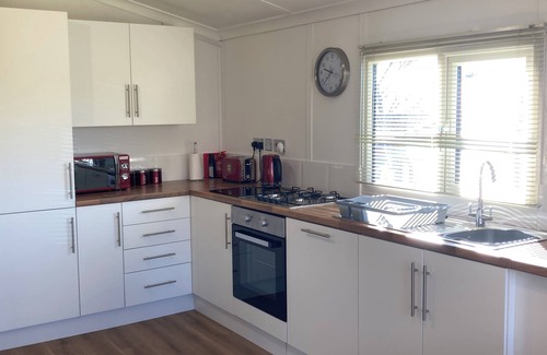 Hurst Green Cabin | Quakerfield Lodge, with private hot tub nFabulous views, dogs welcome