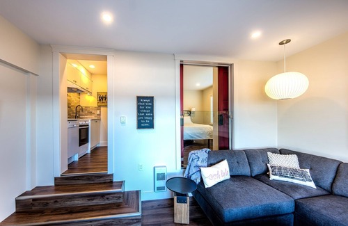 Regional District of Nanaimo Hotel | Qualicum Beach Ocean Suites