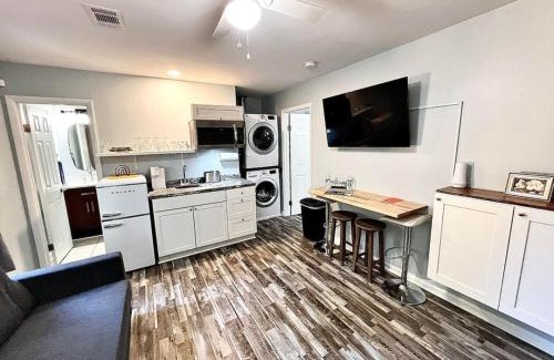 Burton Apartment | Quality 4 Four. Pet Yes