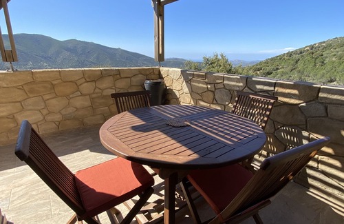 Lama Apartment | QUALITY GÎTE WITH BREATHTAKING VIEWS