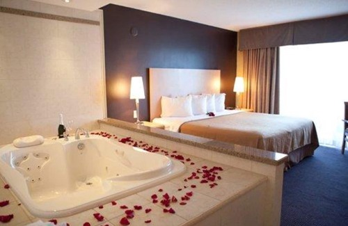 Fallsview Hotel | Quality Hotel Fallsview Cascade