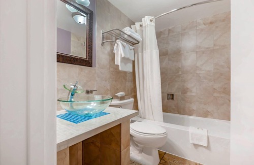 Fallsview Hotel | Quality Hotel Fallsview Cascade