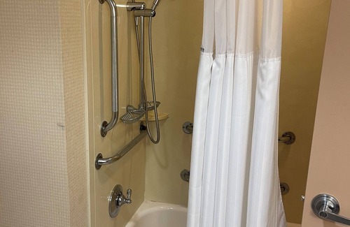 Essington Hotel | Quality Hotel
