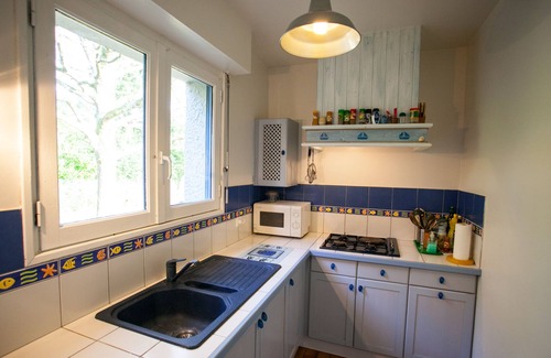 La Foret-Fouesnant House | Quality house, neat decoration by the sea on the GR 34