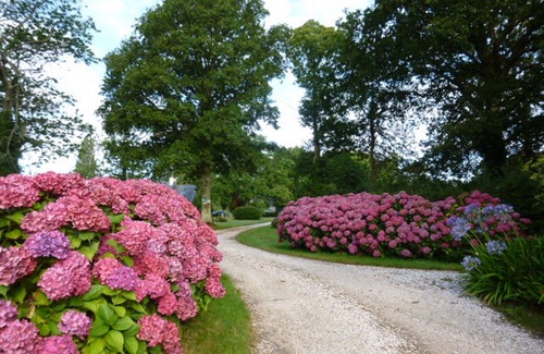 La Foret-Fouesnant House | Quality house, neat decoration by the sea on the GR 34