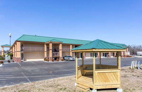 Seiglers Crossroads Hotel | Quality Inn Aiken