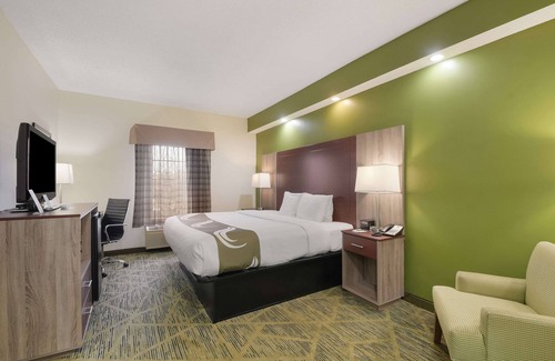 Alcoa Hotel | Quality Inn Alcoa Knoxville