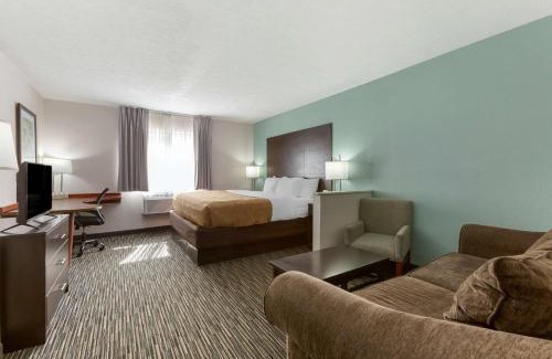 Bedford Hotel | Quality Inn Alexis Rd