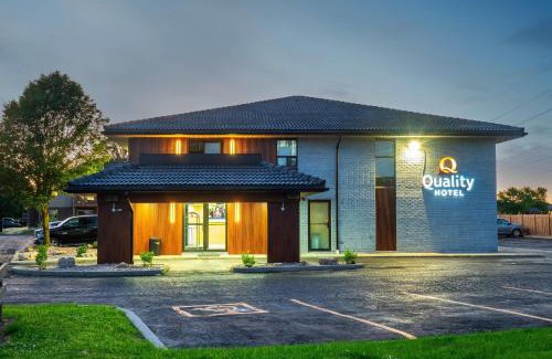 Chatham-Kent Hotel | Quality Inn