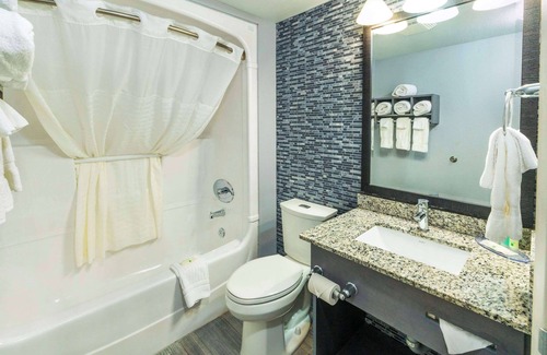 Leamington Hotel | Quality Inn