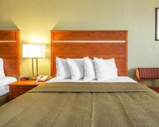 Dandridge Hotel | Quality Inn Dandridge
