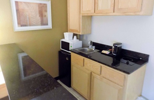 Irving Hotel | Quality Inn DFW Airport North