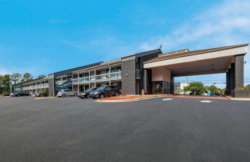 Dentsville Hotel | Quality Inn Fort Jackson