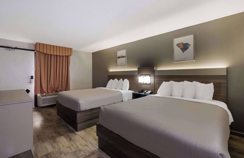 Dentsville Hotel | Quality Inn Fort Jackson