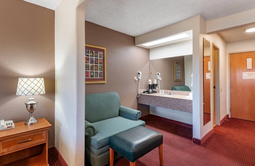 Grand Junction Hotel | Quality Inn Grand Junction near University
