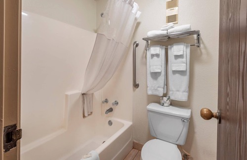 Grand Junction Hotel | Quality Inn Grand Junction near University