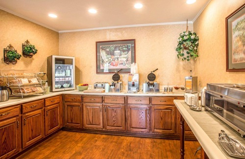 Greeneville Hotel | Quality Inn Greeneville