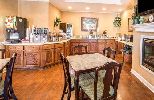 Greeneville Hotel | Quality Inn Greeneville