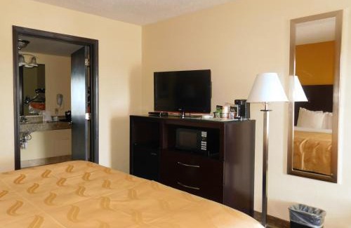Arlington Hotel | Quality Inn Jonesville I-77