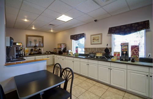 Titusville Hotel | Quality Inn Kennedy Space Center