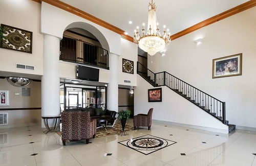 Kingsville Hotel | Quality Inn Kingsville Hwy 77
