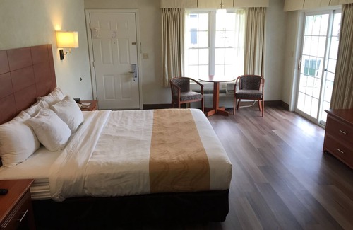 Lake George Hotel | Quality Inn Lake George