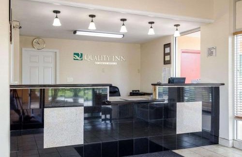 Louisville Hotel | Quality Inn Louisville MS