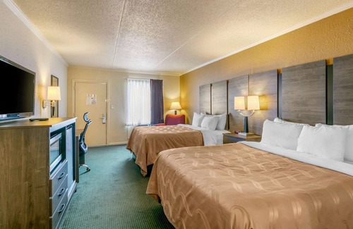 Manchester Hotel | Quality Inn Manchester near Arnold AFB
