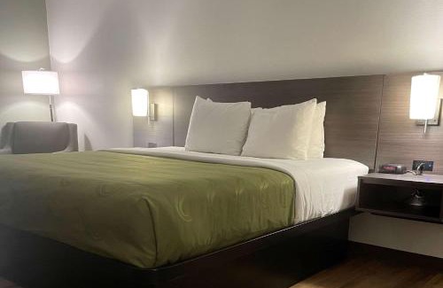 Merrimack Hotel | Quality Inn Merrimack - Nashua