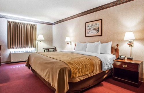 Bethel Hotel | Quality Inn Midway